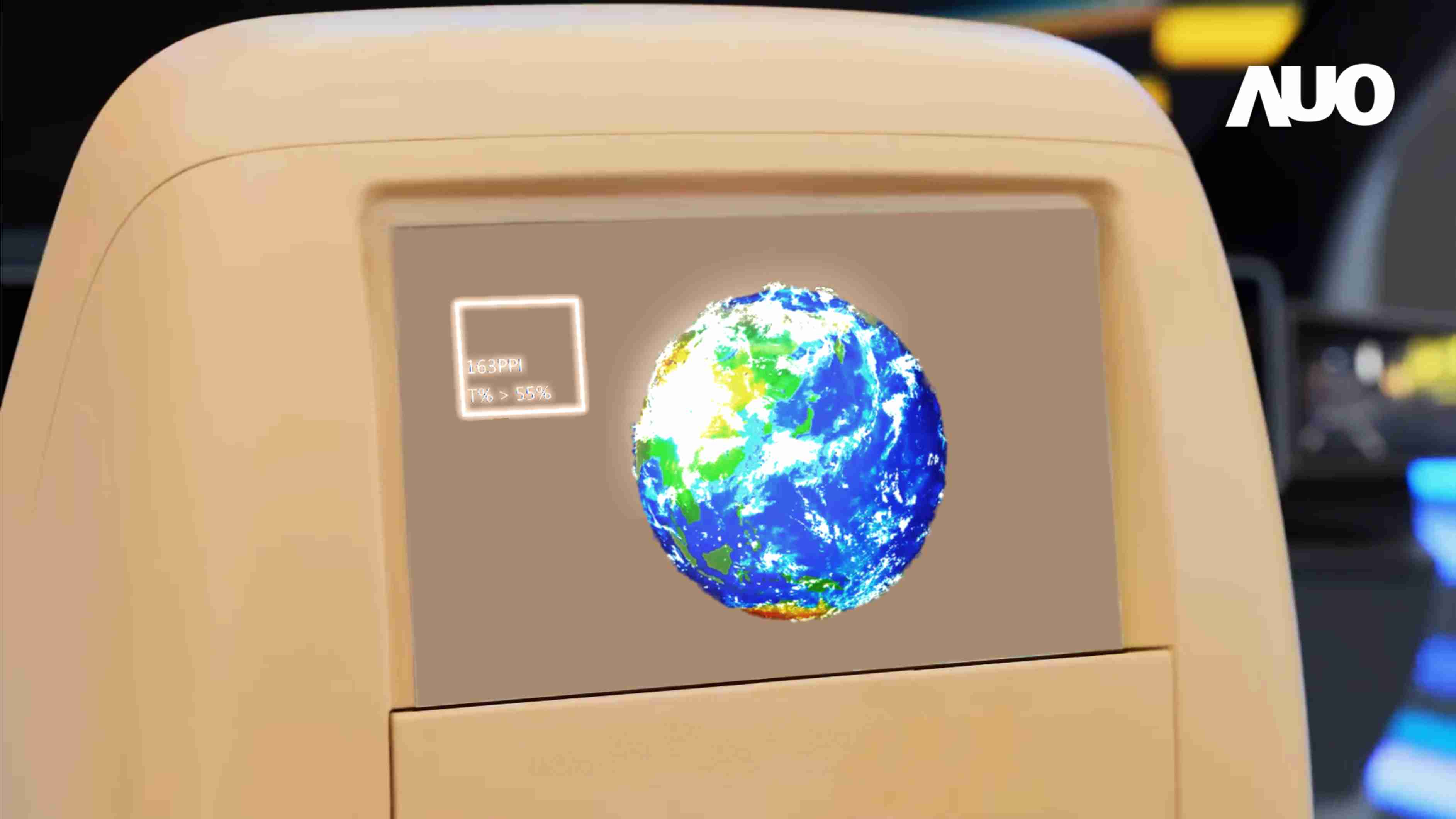 口袋牛店突破设计与制程挑战，，，推出全球最高分辨率163ppi的13.5吋透明Micro LED面板，，并积极布局智能车市场，，以期拓展透明显示应用的可能性